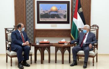 الرئيس عباس ورئيس المخابرات المصرية العامة عباس كامل