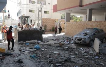 بلدية غزة أثناء تنفيذ مهامها في العدوان