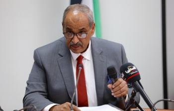 وزير الاشغال العامة والإسكان في الحكومة الفلسطينية محمد زيارة