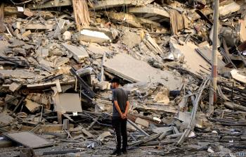 إغلاق المعابر يعيق إعمار غزة