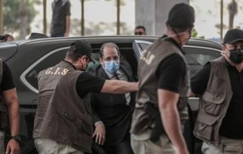 وزير المخابرات المصرية عباس كامل خلال زيارته لغزة