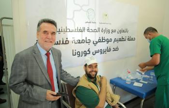 جامعة فلسطين تطلق حملة لتطعيم موظفيها بلقاح فايزر الأميركي