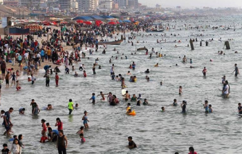 السباحة في بحر غزة - أرشيفية