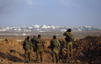 الجيش الاسرائيلي  على حدود قطاع غزة