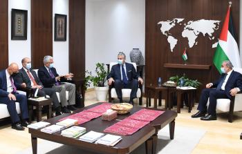 لقاء اشتية مع  نائب رئيس البنك الدولي لمنطقة الشرق الأوسط