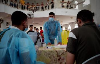 بدء حملة تطعيم المصلين في مساجد قطاع غزة