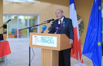 مركز الميزان يهنئ الصوراني بحصوله على وسام الاستحقاق الفرنسي