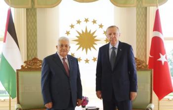 أردوغان استقبل الرئيس عباس في قصر 