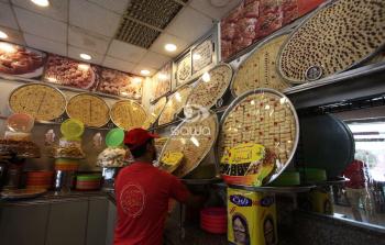 محل حلويات في غزة