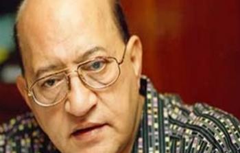 وفاة الكاتب المصري فيصل ندا