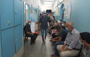 اقبال على تلقي لقاح كورونا في غزة