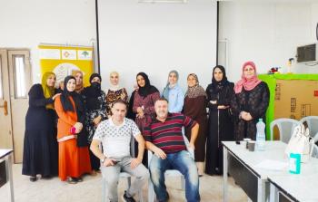 ورشة تدريبية في مخيم الفوار حول إدارة المتاجر الرقمية