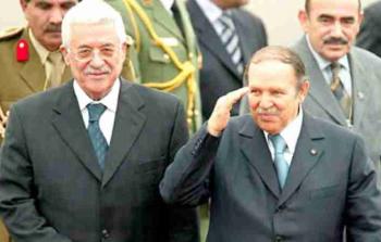 عبدالعزيز بوتفليقة والرئيس محمود عباس - أرشيف