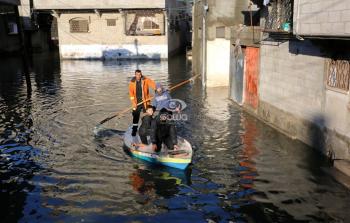 شهدت السنوات الماضية غرق بعض المناطق في غزة بسبب كثافة الأمطار - أرشيف