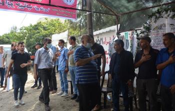 الجبهة الديمقراطية تقيم بيت عزاء لعبد الحميد أبو جياب