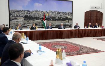 الرئيس محمود عباس، خلال استقباله وفد من القطاع الخاص وسيدات ورجال الأعمال الفلسطينيين