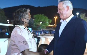 لقاء السفيرة الأمريكية بوزير الجيش الإسرائيلي