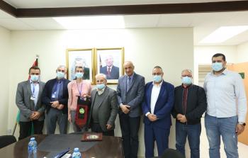 لقدس المفتوحة ووفداً فرنسياً من منظمة (PA.I.S France)