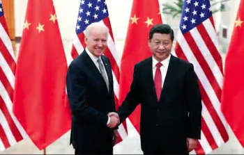 صورة أرشيفية للقاء سابق تجمع الزعيمين الأمريكي جو بايدن والصيني شي جين بينغ 