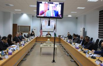 الولايات المتحدة والسلطة الفلسطينية تجددان الحوار الأمريكي-الفلسطيني الاقتصادي