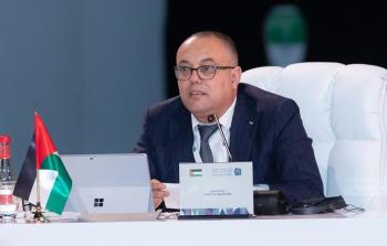 عاطف أبو سيف - وزير الثقافة