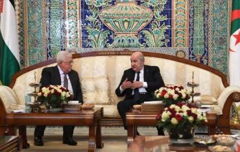 الرئيس الفلسطيني محمود عباس ونظيره الجزائري عبد المجيد تبون - أرشيف