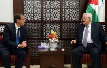 الرئيس محمود عباس ونظيره الإسرائيلي هرتسوغ - ارشيف.