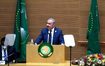 رئيس الوزراء محمد اشتية خلال كلمته أمام القمة الأفريقية
