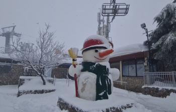 تساقط الثلوج على جبل الشيخ ودرجات الحرارة 2 تحت الصفر