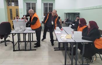 انتهاء الاقتراع للانتخابات المحلية 