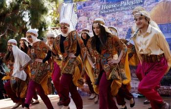 فرقة دبكة فلسطينية - أرشيفية