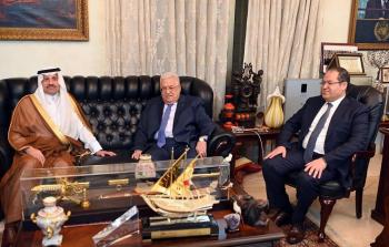 لقاء الرئيس عباس بسفير السعودي لدى الأردن
