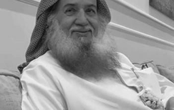سبب وفاة الشيخ أحمد القطان في الكويت اليوم الاثنين