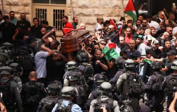 اعتداءات الشرطة الإسرائيلية خلال تشييع جثمان شيرين أبو عاقلة