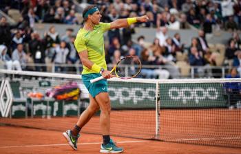 نادال يهزم ديوكوفيتش في مباراة ماراثونية برولان غاروس