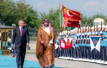 ولي العهد السعودي بن سلمان مع رئيس تركيا أردوغان في أنقرة