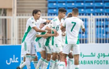الجزائر تهزم لبنان بهدفين في كأس العرب للشباب 2022