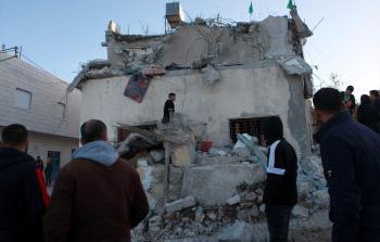 الاحتلال يهدم منزلا فلسطينا - ارشيف