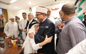 وزير الأوقاف يزور حجاج قطاع غزة في مكة المكرمة