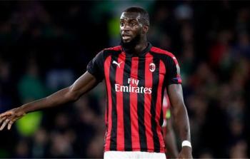 لاعب نادي ميلان تيموي باكايوكو