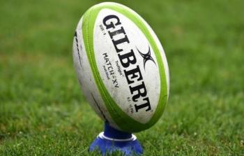 انهيار مدرج للمشجعين خلال مباراة رغبي