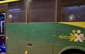 إطلاق نار يستهدف حافلة إسرائيلية قرب سلواد