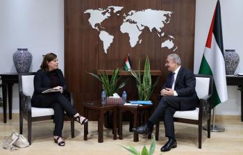 لقاء رئيس الوزراء الفلسطيني مع مديرة الوكالة الأمريكية للتنمية الدولية