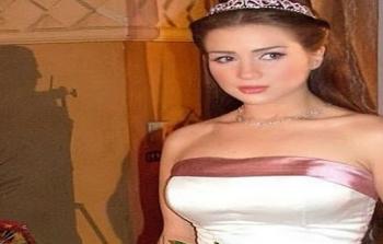 مي عز الدين ستهدي فستان زفافها للفائزة بمسابقتها اليوم العالمي للقلب