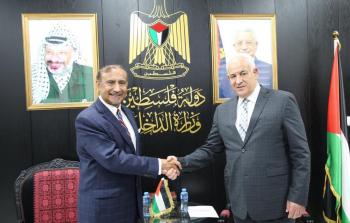 رام الله: وزير الداخلية يلتقي مدير مركز الأمم المتحدة لمكافحة الإرهاب