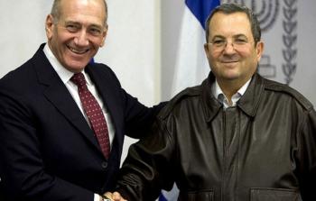 رئيس الحكومة الإسرائيلية السابقين باراك وأولمرت