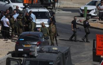 الاحتلال يعتقل 17 عاملاً بزعم دخول الأراضي المحتلة بطريقة غير شرعية