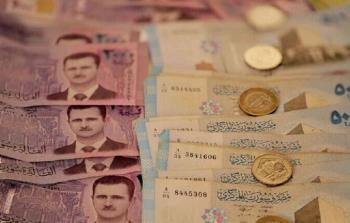تراجع  الليرة السورية لأدنى مستوياتها مقابل الدولار في السوق السوداء
