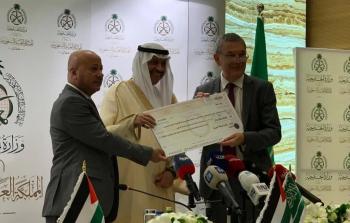 . أبو هولي يطالب الدول المانحة الوفاء بتعهداتها المالية تجاه الأونروا