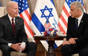 الرئيس الأميركي جو بايدن ورئيس الوزراء الإسرائيلي يائير لابيد